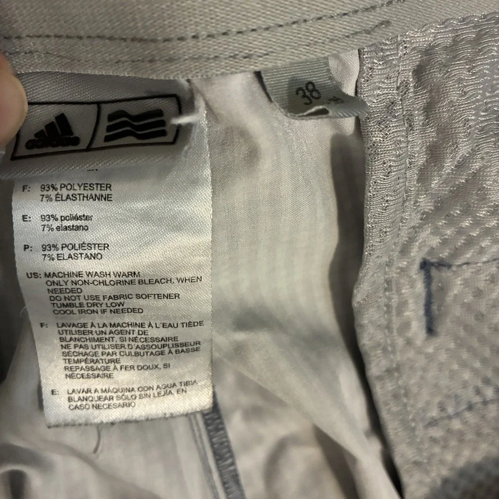 Adidas Ultimate365 Golf Shorts Mens Size 38 Comfort Waist Check Logo Performance